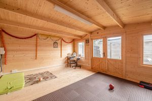 Photo 12- click for photo gallery